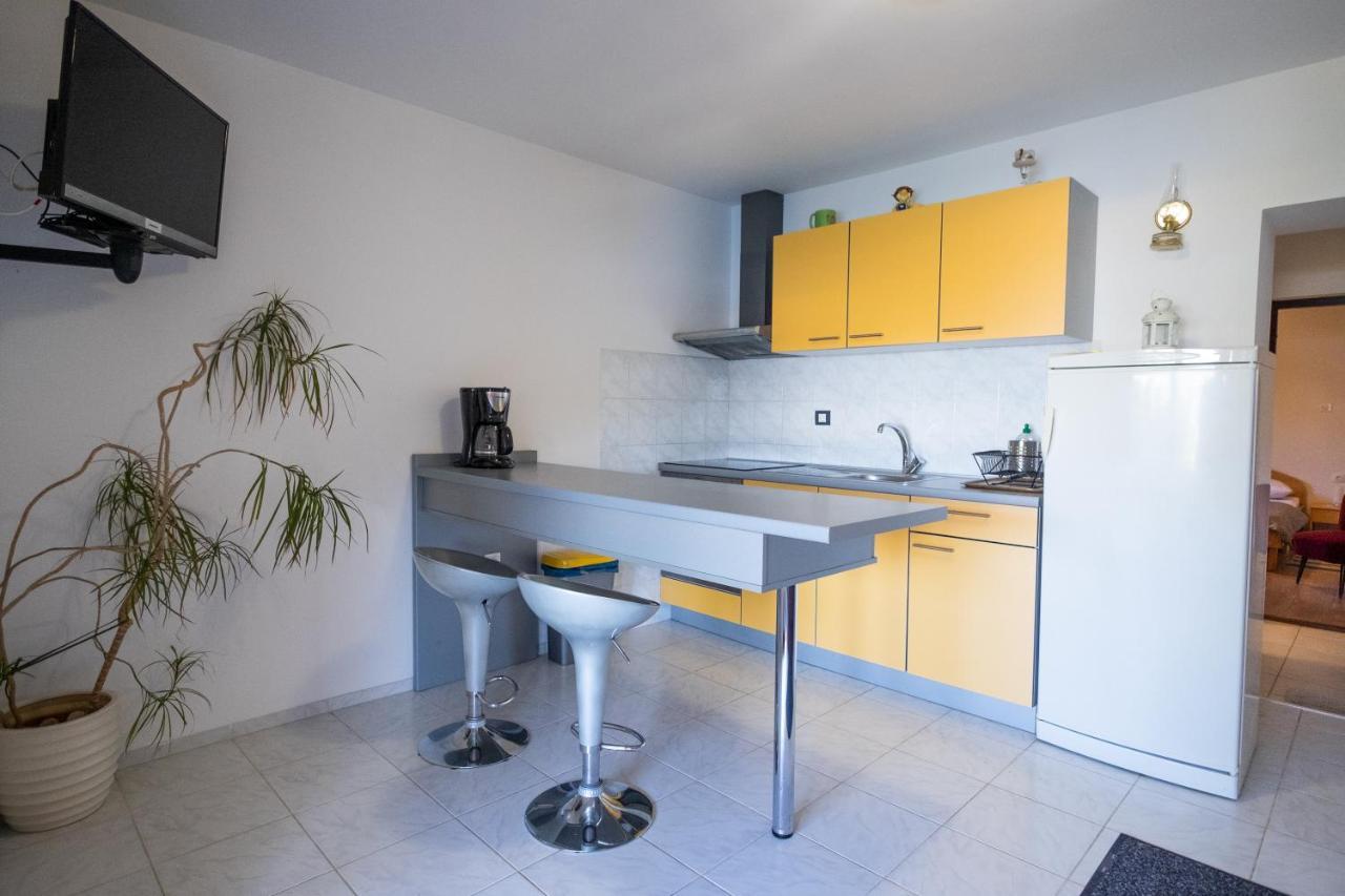Apartmani Suzana Кленовица Экстерьер фото